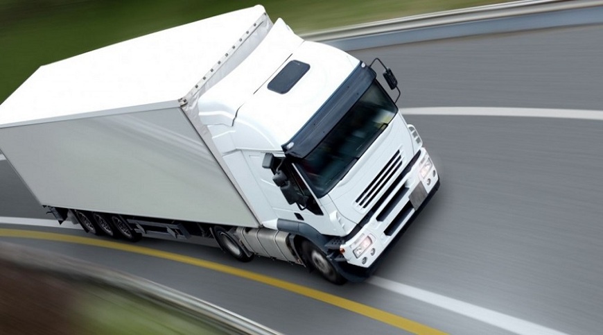 truck courier gatwick airport and crawley